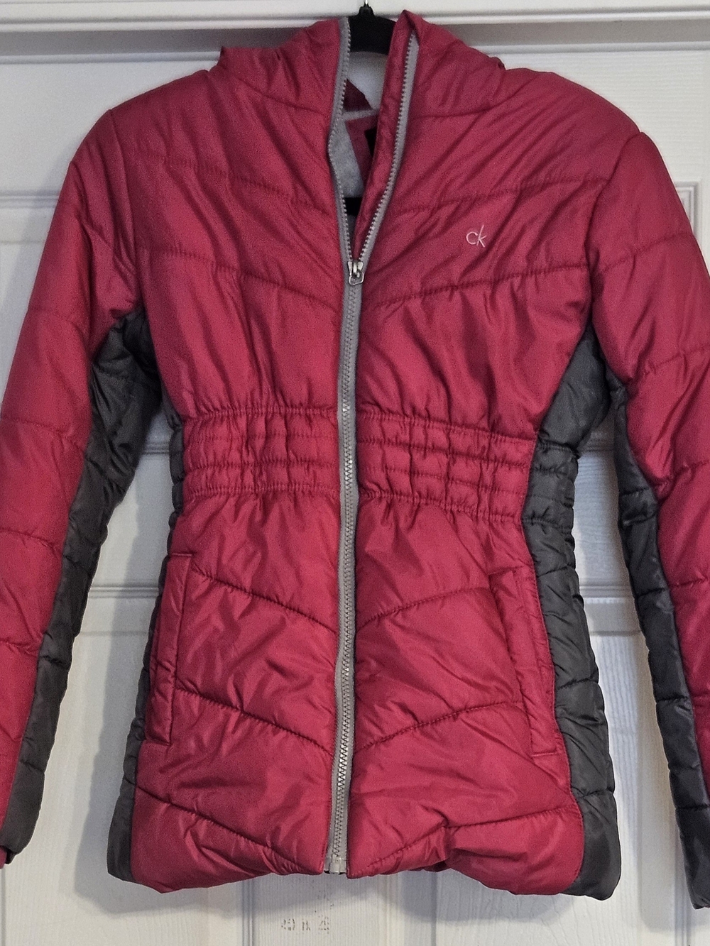 Calvin Klein Jeans Girls Pink Puffer Jacket with Gray Side Panels Flaw.See Pics!